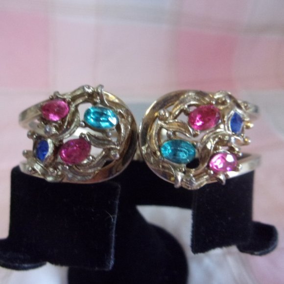 Multi Color Rhinestone Gold Tone Clamp Bracelet - Picture 3 of 12